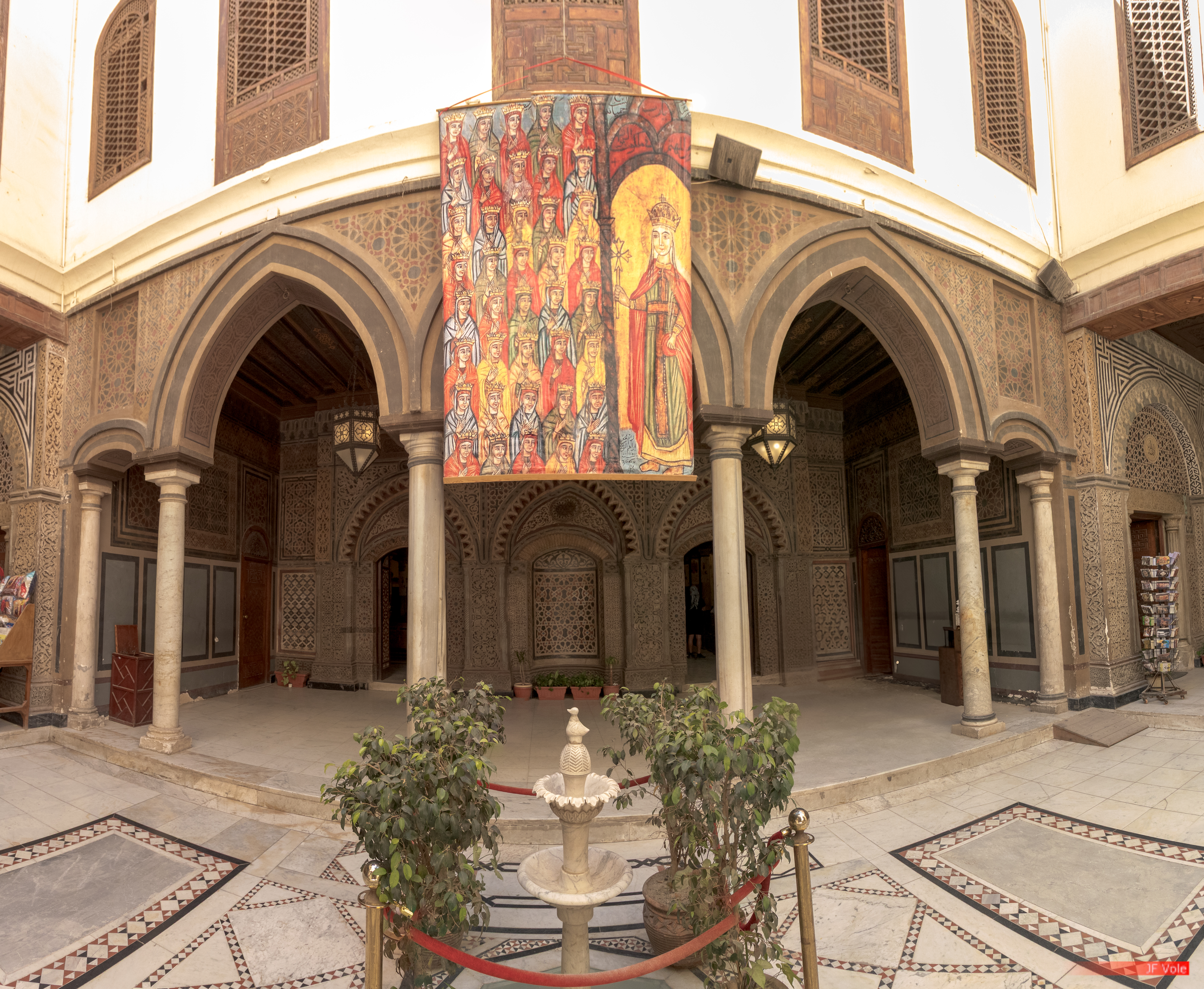 Al-Mu'allaqah - Caire copte - Cairo - Cairo Governorate - Coptic Cairo - Country - Egypt - Gouvernorat du Caire - Hanging Church - Le Caire - Old Cairo - Patrimoine - Patrimoine mondial - Patrimony - Pays - Vieux-Caire - World Heritage Site - Égypte - église suspendue - القاهرة - القاهرة القبطية - مصر القديمة - ٱلْقَاهِرَة - Le Caire Gouvernorat du Caire Égypte